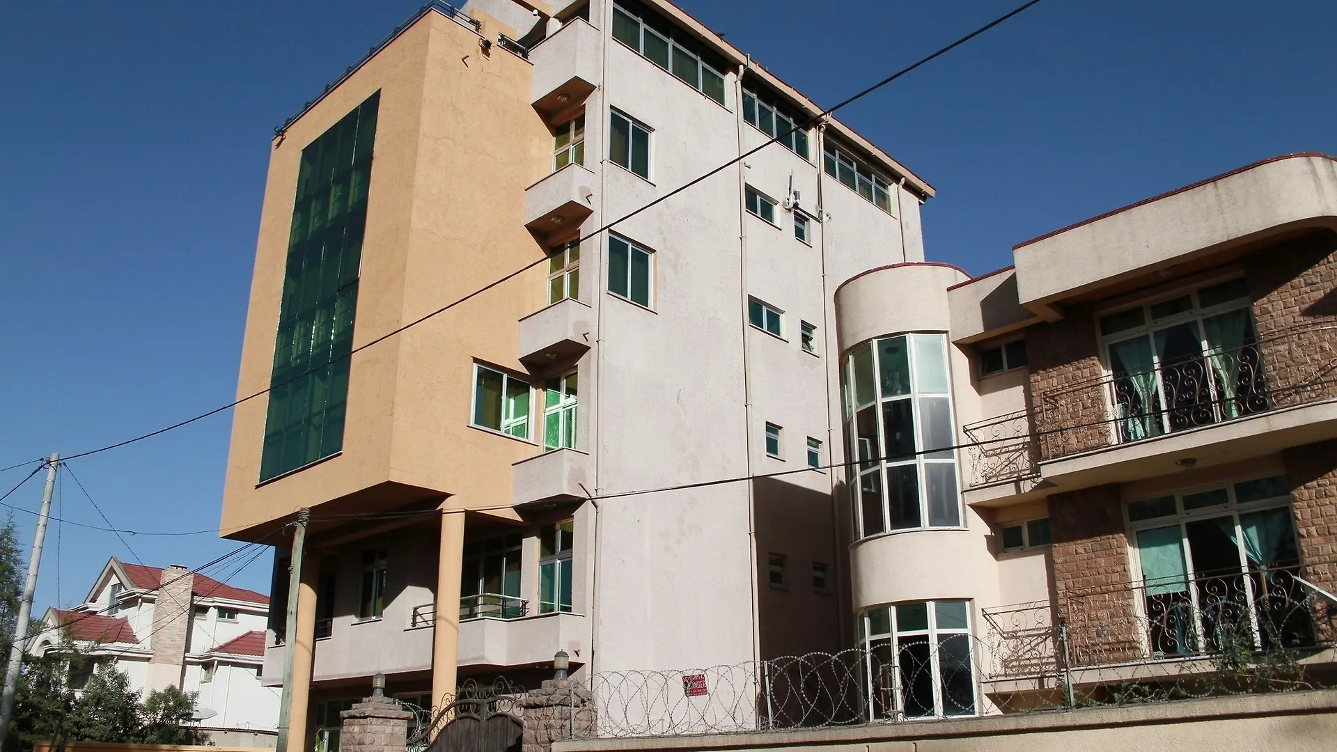 Ark Hotel Addis